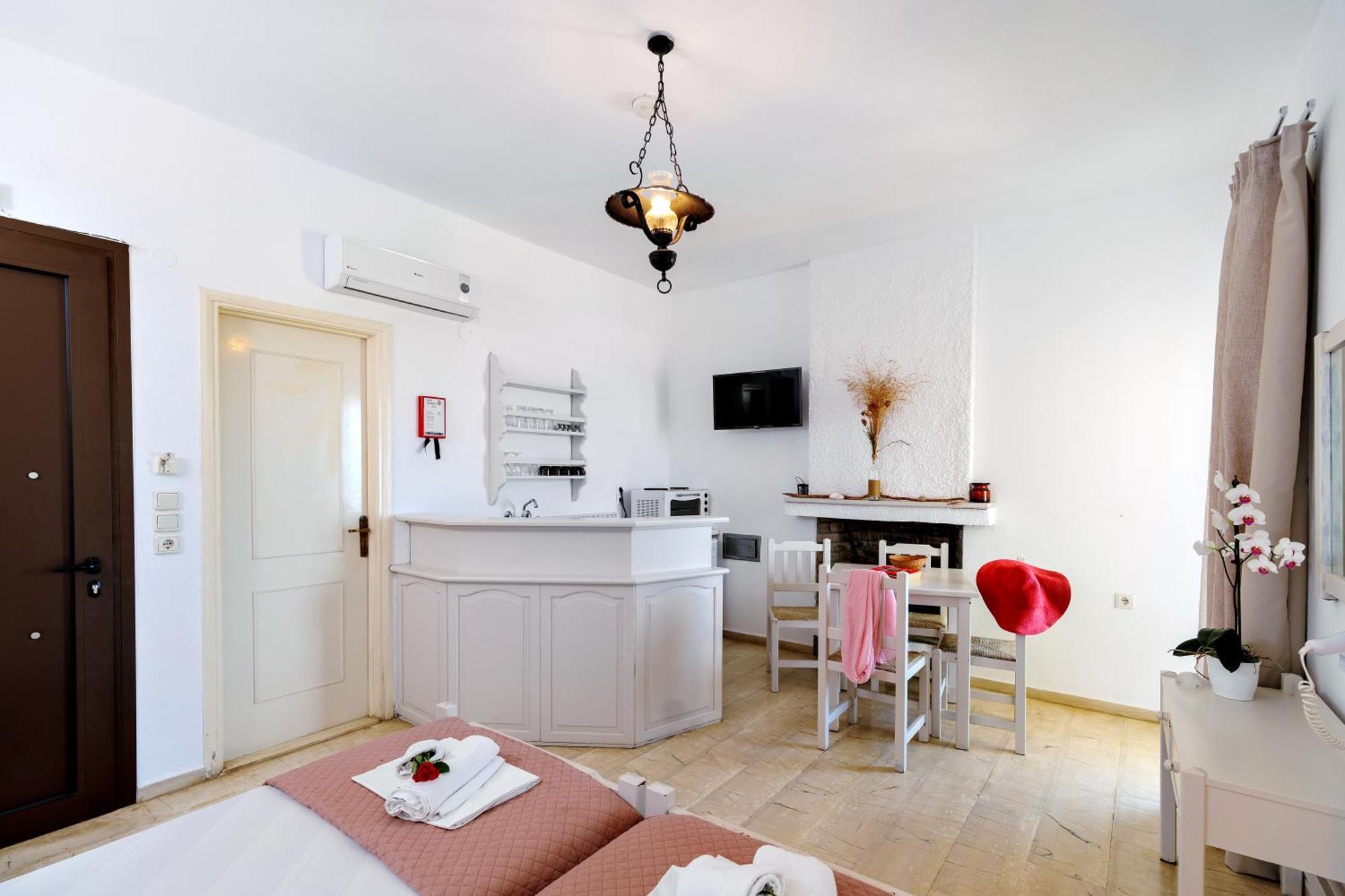 Matzi Hotel Apartments Gerani  Exterior photo