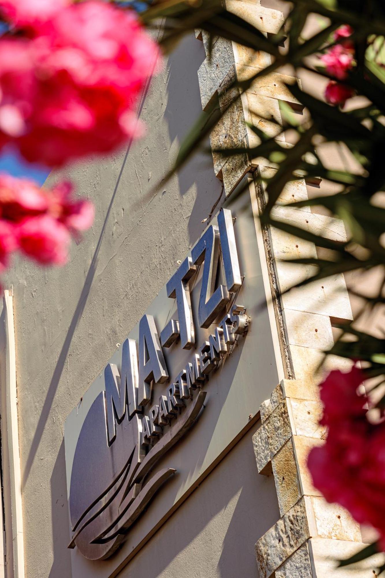 Matzi Hotel Apartments Gerani  Exterior photo