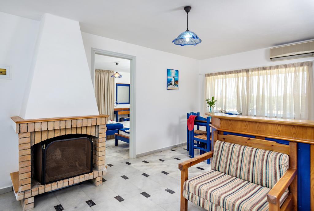 Matzi Hotel Apartments Gerani  Room photo