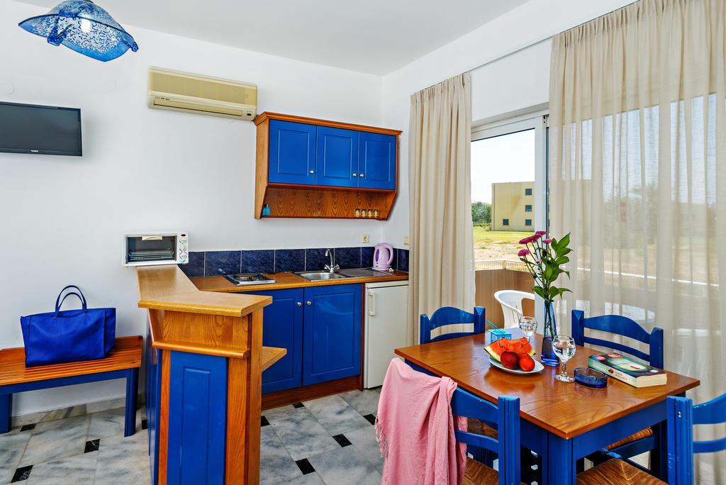 Matzi Hotel Apartments Gerani  Exterior photo